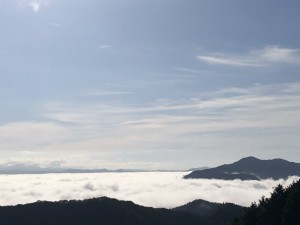 現場からの雲海